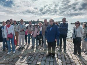 Digisaurukset Lonnan laiturilla